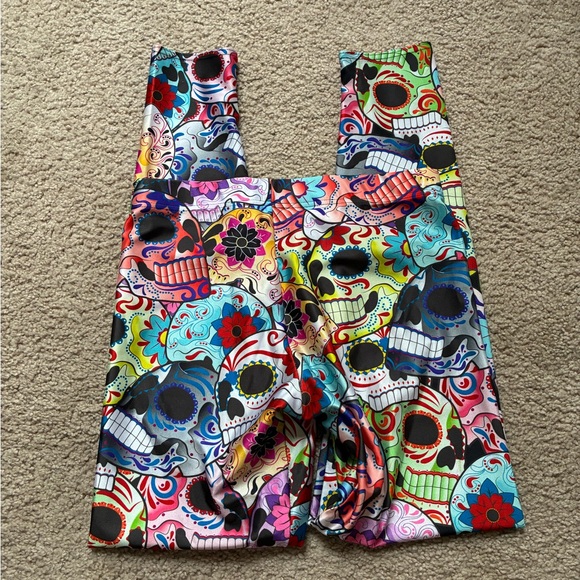 Blackmilk sugar skull leggings - Picture 7 of 9